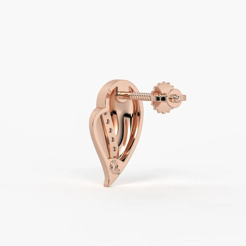 Feather Curve Stud Earrings