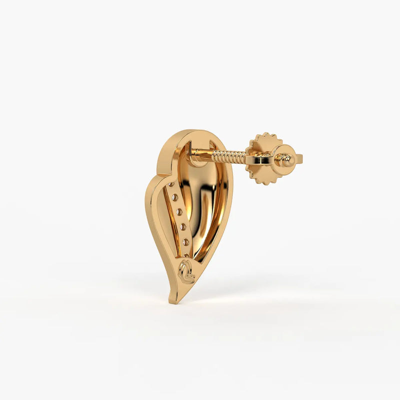 Feather Curve Stud Earrings