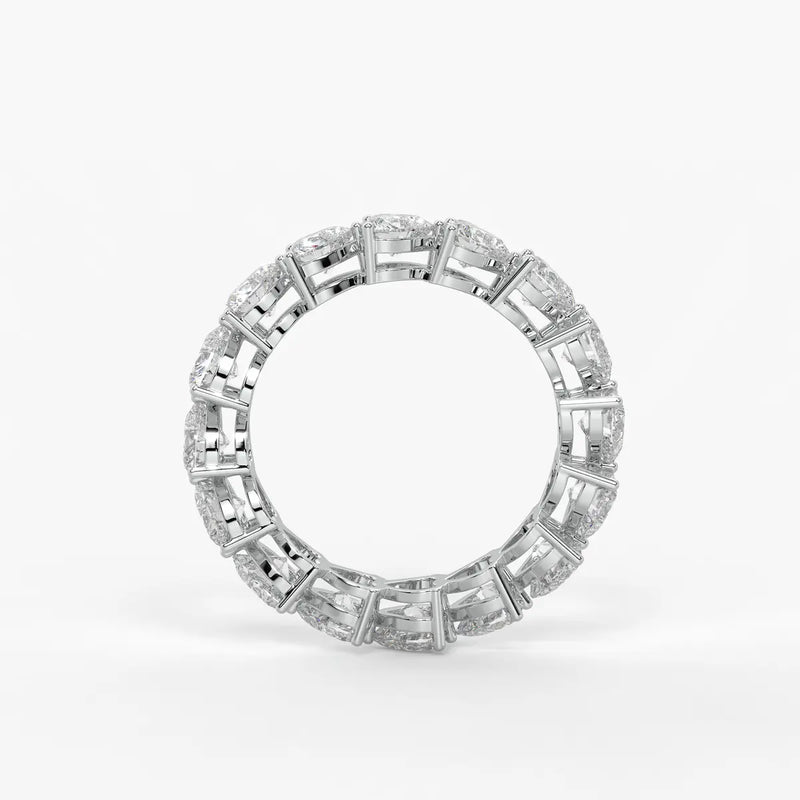 Heartelle Radiance Band Ring