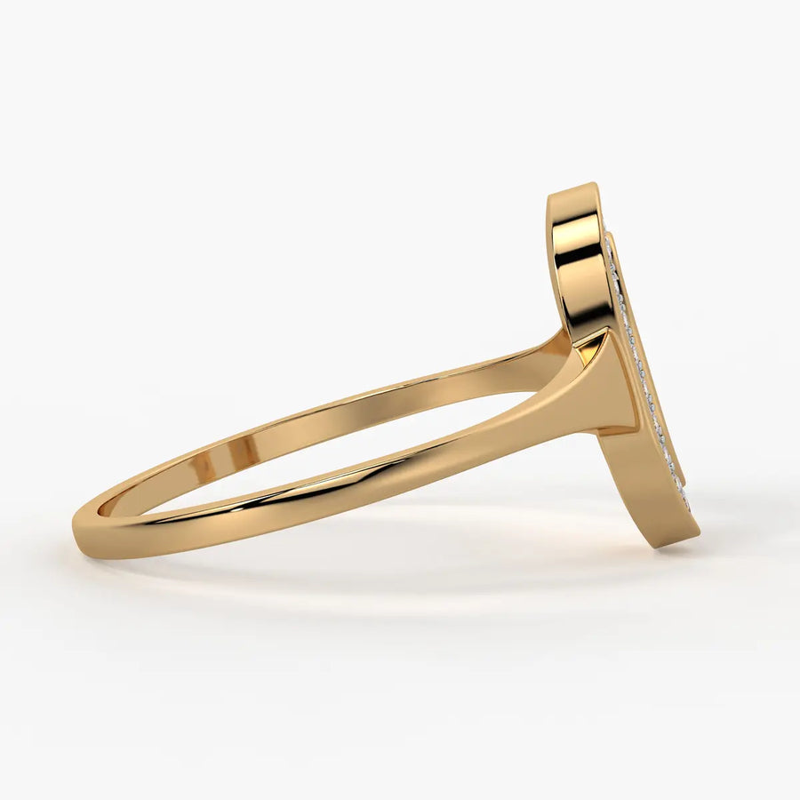 Oval Halo Ladies Ring
