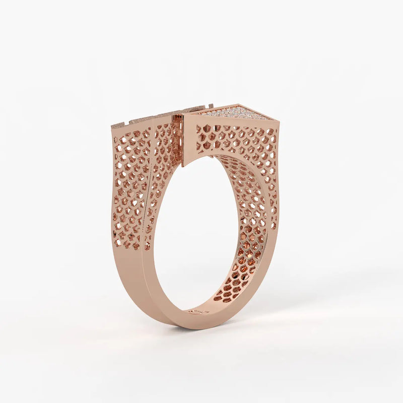 Avant Pyramid Luxe Ring