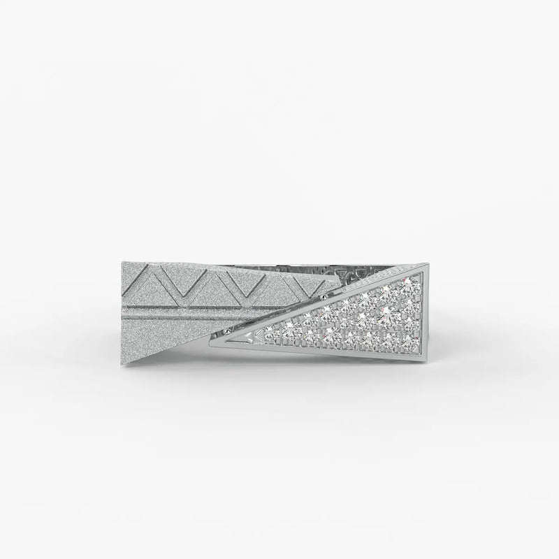 Avant Pyramid Luxe Ring