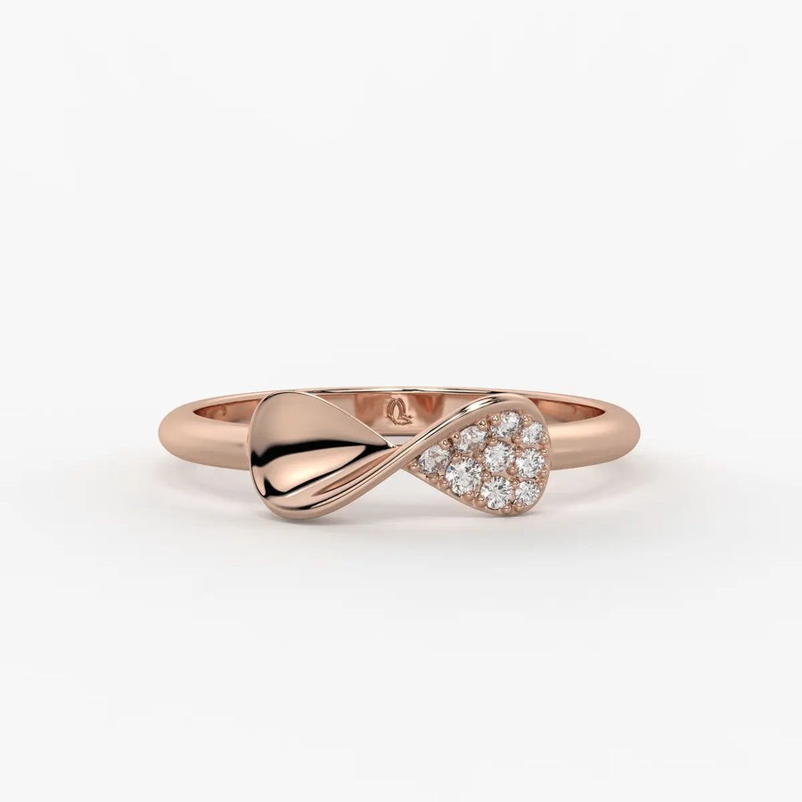 Avelyn Twist Glow Ring