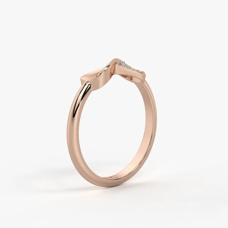 Avelyn Twist Glow Ring