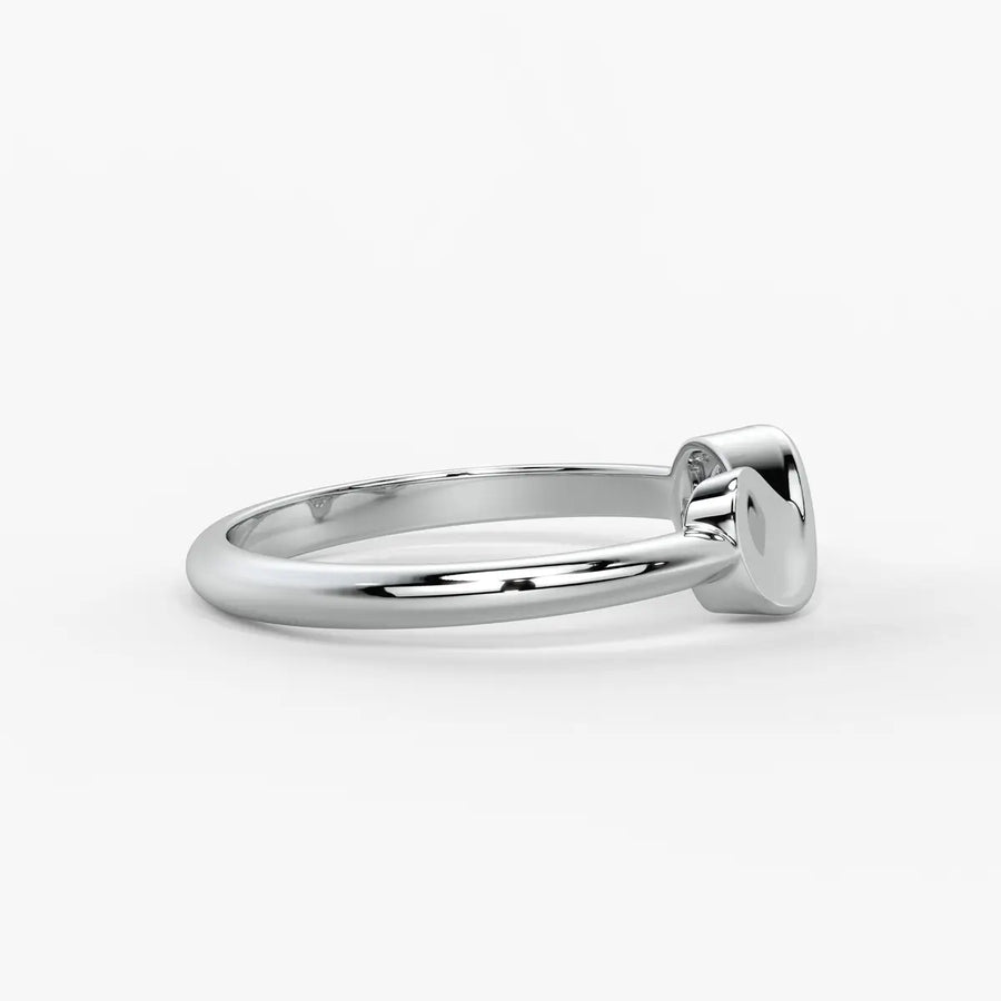 Avelyn Twist Glow Ring