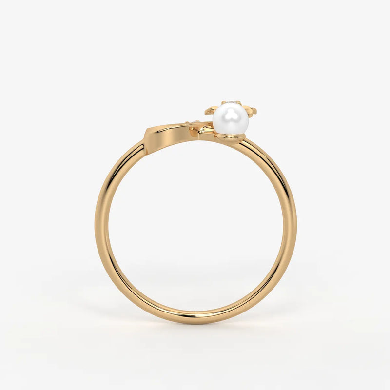 Infiora Bloom Pearl Grace Ring