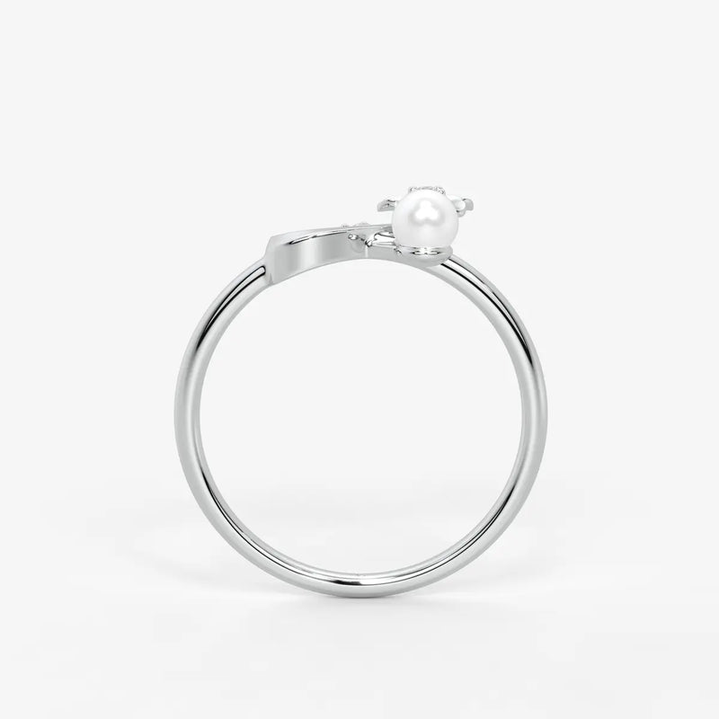 Infiora Bloom Pearl Grace Ring