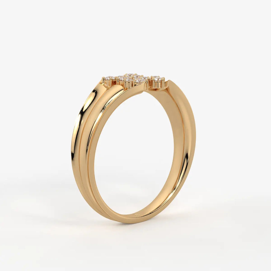 Elvara Bloom Cross Spark Ring