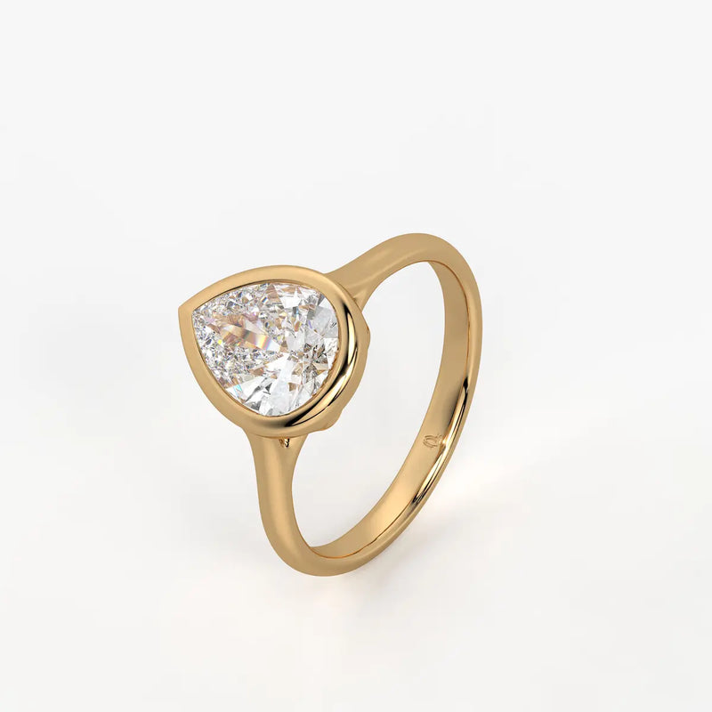 Peara Gleam Solitaire Ring