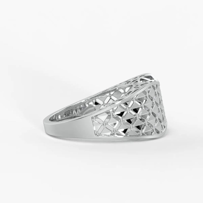 Zyvora Lattice Crest Band Ring