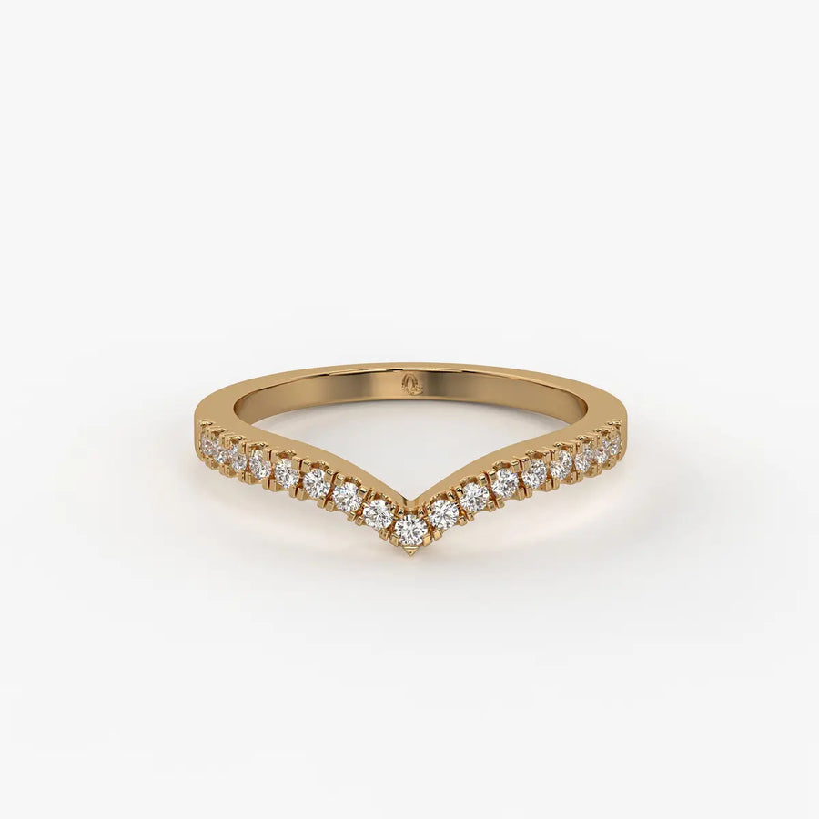 Curved Diamond Row Band Ring