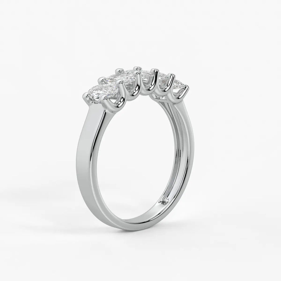 Olyra Curve Diamond Ring