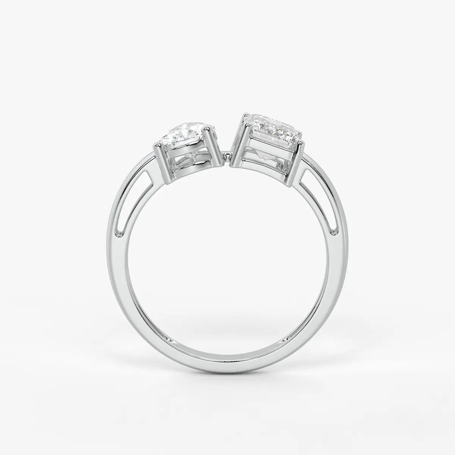The Inara Pear & Emerald Fusion Ring