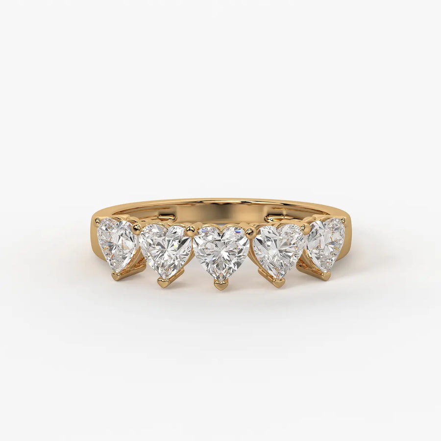 Heartline Verse Diamond Ring