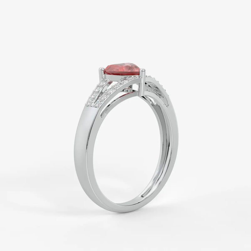 Amora Heartbeam Ring
