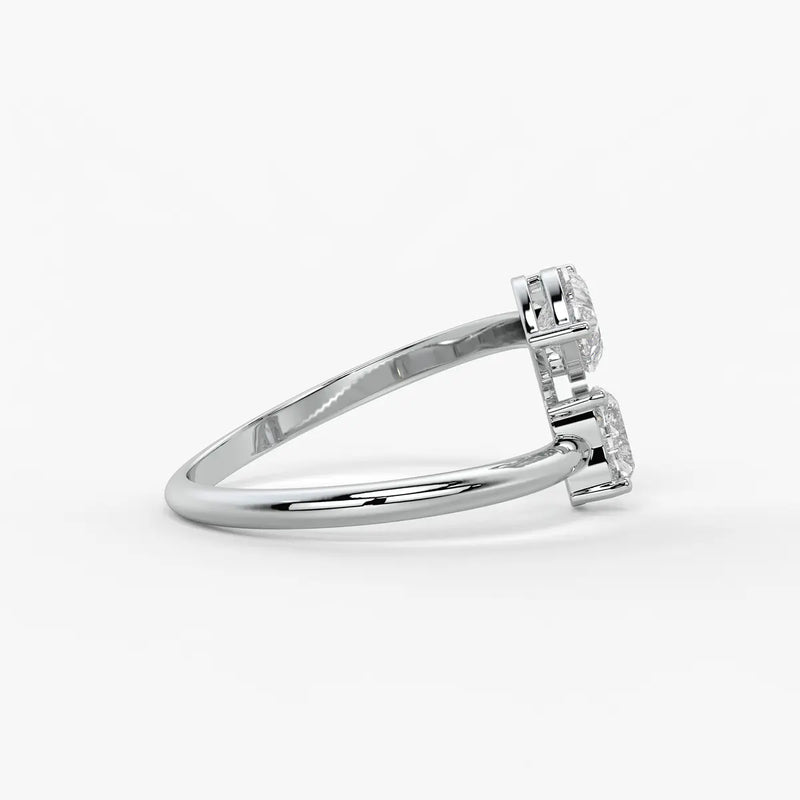 Amora Twin Heart Serpentine Ring