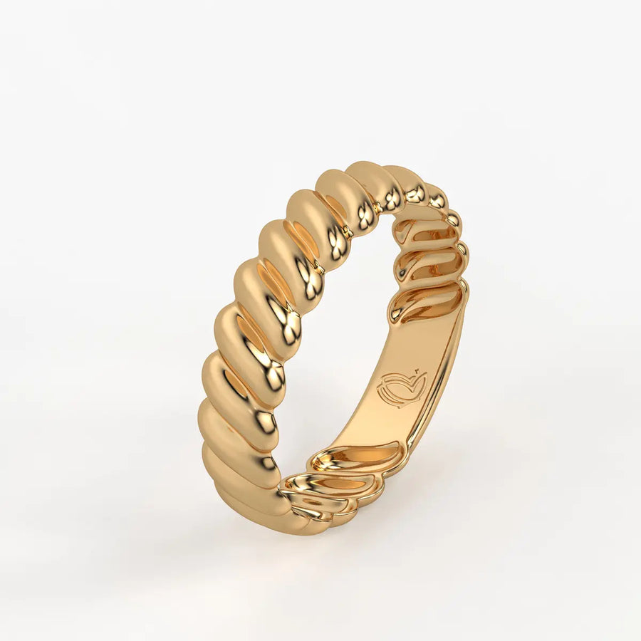 Ripple Band Ladies Ring