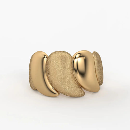 Trivexa Sculpted Leaf Statement Ring