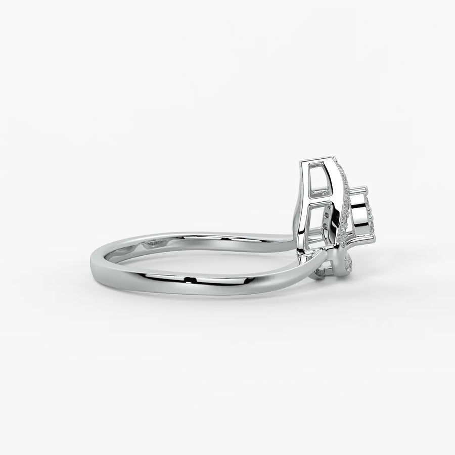 Triova Diamond Apex Halo Ring