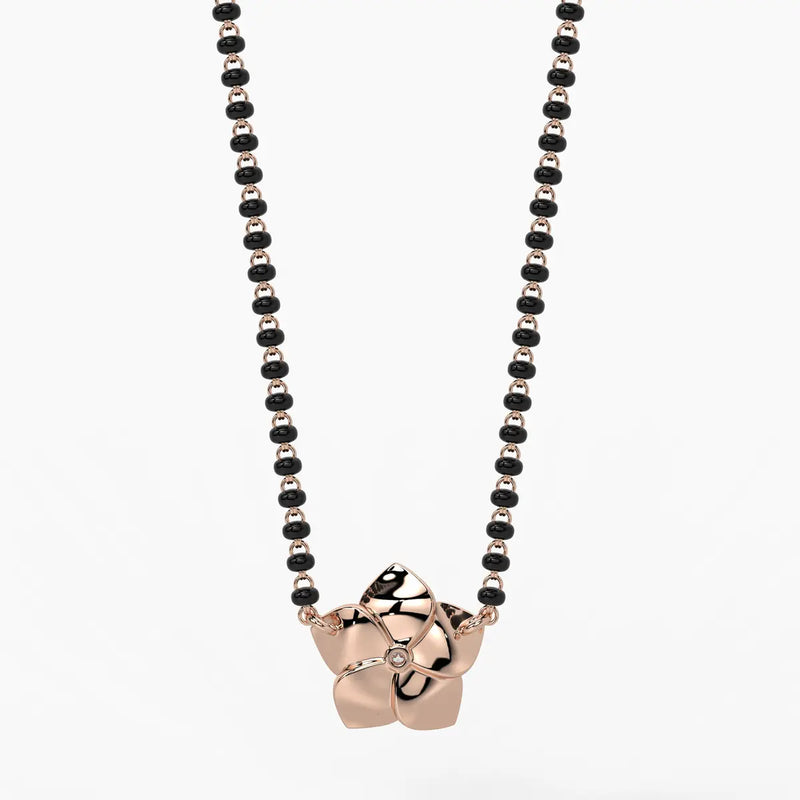 Modish Leaf Mangalsutra Set