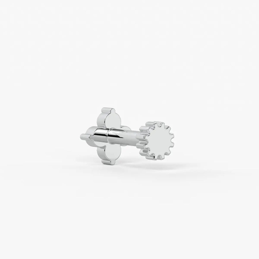 Teardrop Accent Stud Nose Pin