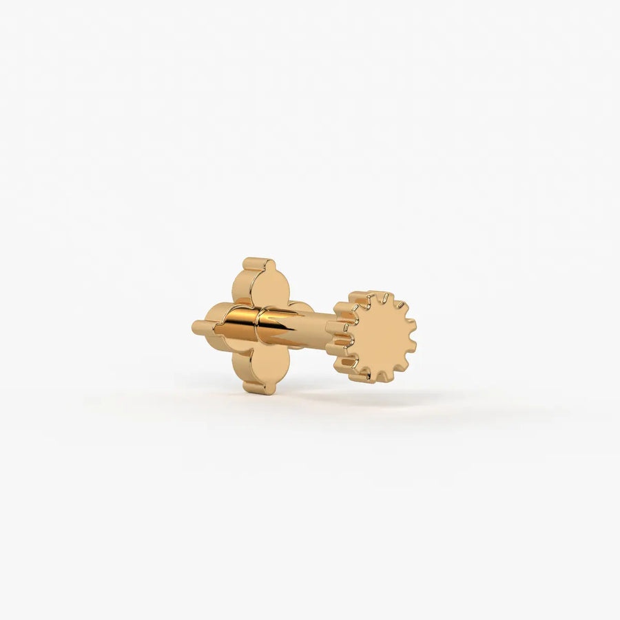 Teardrop Accent Stud Nose Pin
