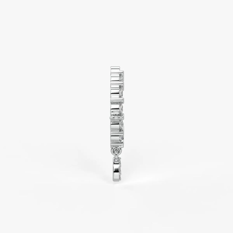 Crescent Curve Stud Nose Pin