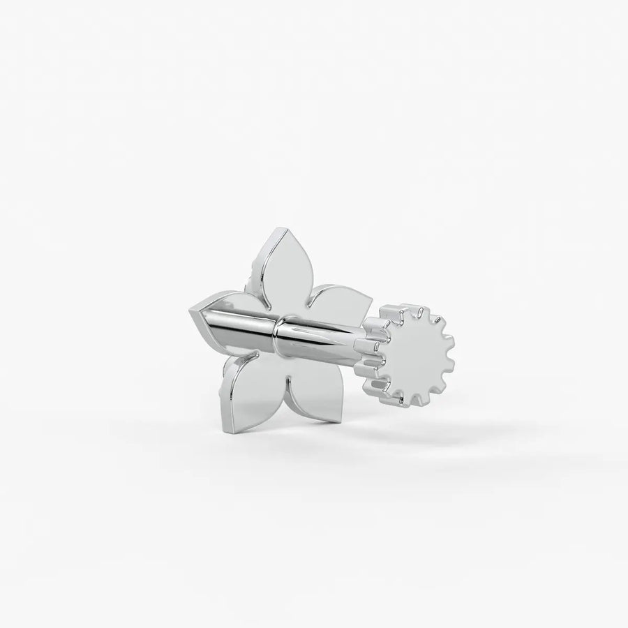 Petal Star Cluster Nose Pin