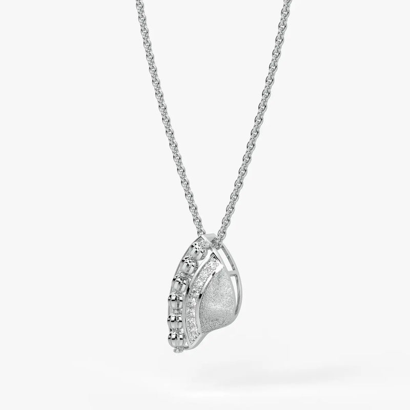 Velmora Arcline Pendant
